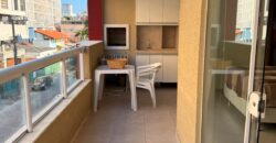 Apartamento com 2 Dormitórios Mobiliado e Decorado na Praia de Bombas