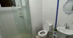 Apartamento à Venda na Praia de Bombas com 2 Dormitórios – R$ 800.000