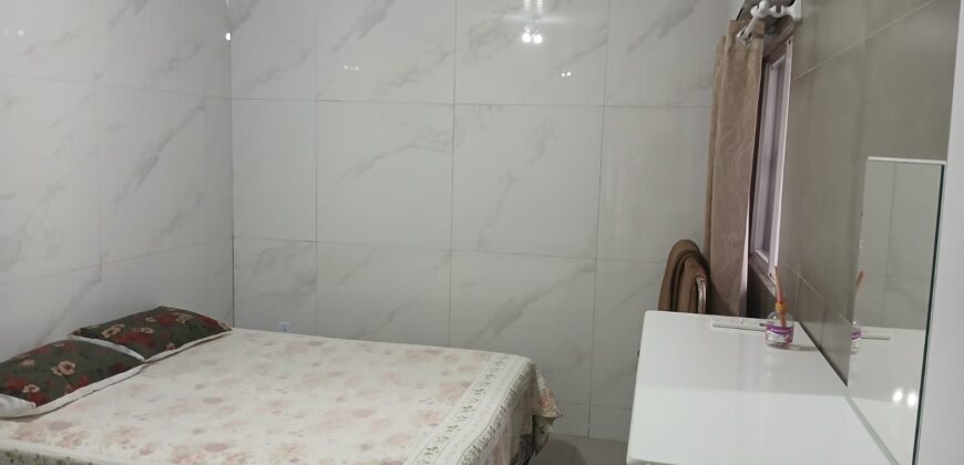 Excelente Casa na Praia de Bombas com 4 Dormitórios Por R$ 1.500.000